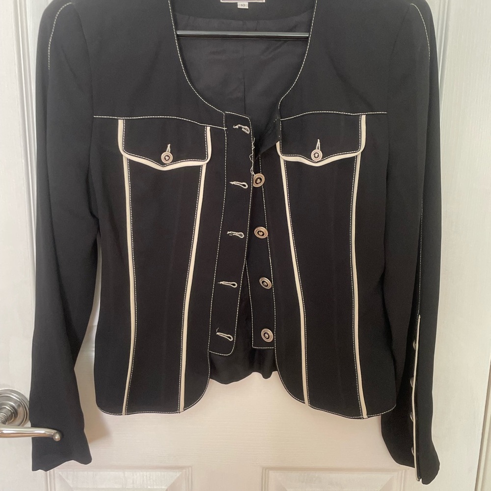Used Nina K size 10 blazer black